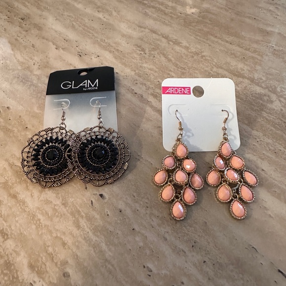 Chandelier earrings - Picture 1 of 3